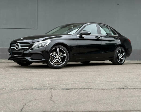 Черный Мерседес Ц-Класс, объемом двигателя 1.6 л и пробегом 46 тыс. км за 21000 $, фото 2 на Automoto.ua