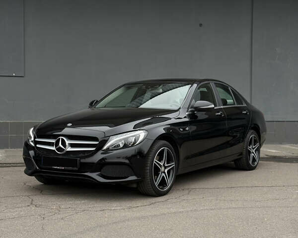Черный Мерседес Ц-Класс, объемом двигателя 1.6 л и пробегом 46 тыс. км за 21000 $, фото 1 на Automoto.ua