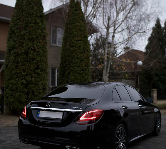 Чорний Мерседес Ц-Клас, об'ємом двигуна 1.99 л та пробігом 86 тис. км за 31500 $, фото 11 на Automoto.ua