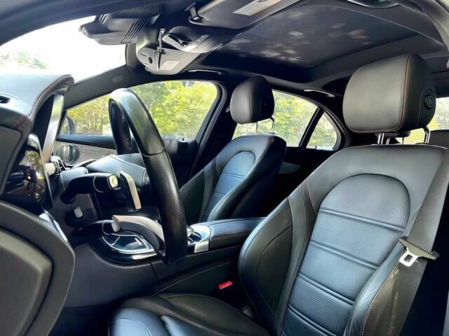 Черный Мерседес Ц-Класс, объемом двигателя 3 л и пробегом 48 тыс. км за 14000 $, фото 10 на Automoto.ua