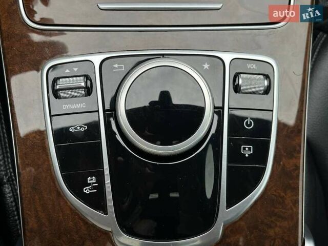 Черный Мерседес Ц-Класс, объемом двигателя 1.99 л и пробегом 119 тыс. км за 22490 $, фото 29 на Automoto.ua