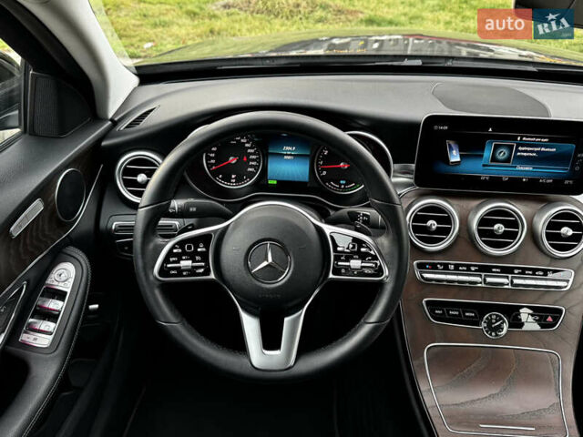 Черный Мерседес Ц-Класс, объемом двигателя 1.5 л и пробегом 56 тыс. км за 27000 $, фото 31 на Automoto.ua
