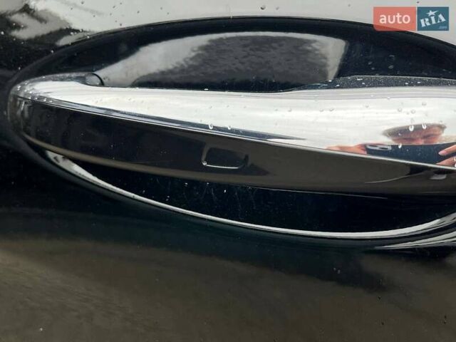 Черный Мерседес Ц-Класс, объемом двигателя 1.99 л и пробегом 119 тыс. км за 22490 $, фото 12 на Automoto.ua