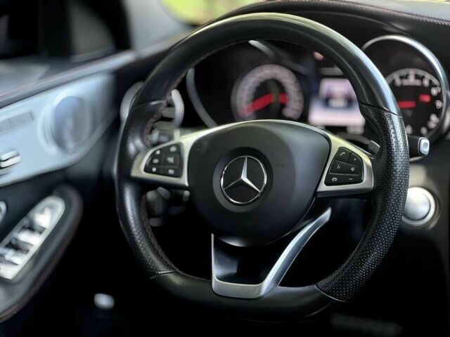 Чорний Мерседес Ц-Клас, об'ємом двигуна 3 л та пробігом 45 тис. км за 8000 $, фото 12 на Automoto.ua