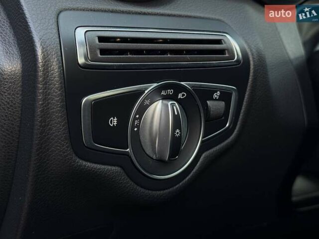 Черный Мерседес Ц-Класс, объемом двигателя 2 л и пробегом 89 тыс. км за 21799 $, фото 20 на Automoto.ua