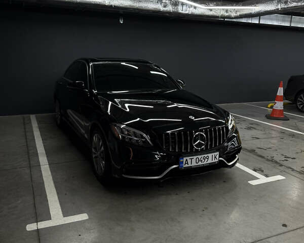 Чорний Мерседес Ц-Клас, об'ємом двигуна 1.99 л та пробігом 99 тис. км за 28200 $, фото 1 на Automoto.ua