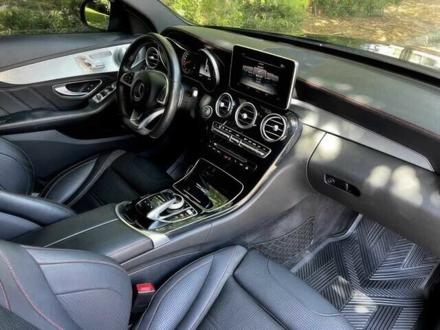 Чорний Мерседес Ц-Клас, об'ємом двигуна 3 л та пробігом 45 тис. км за 8000 $, фото 8 на Automoto.ua