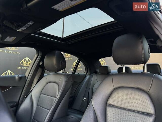 Черный Мерседес Ц-Класс, объемом двигателя 2 л и пробегом 89 тыс. км за 21799 $, фото 9 на Automoto.ua