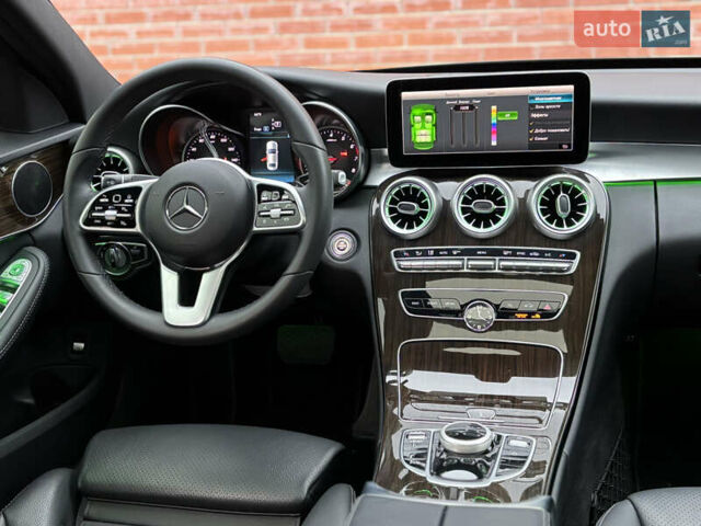 Чорний Мерседес Ц-Клас, об'ємом двигуна 2 л та пробігом 42 тис. км за 26900 $, фото 23 на Automoto.ua