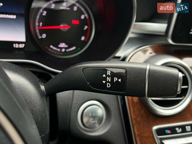 Черный Мерседес Ц-Класс, объемом двигателя 1.99 л и пробегом 119 тыс. км за 22490 $, фото 25 на Automoto.ua