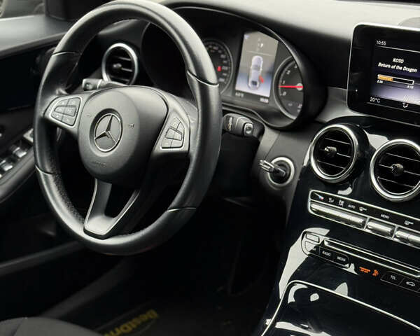 Черный Мерседес Ц-Класс, объемом двигателя 1.6 л и пробегом 46 тыс. км за 21000 $, фото 19 на Automoto.ua