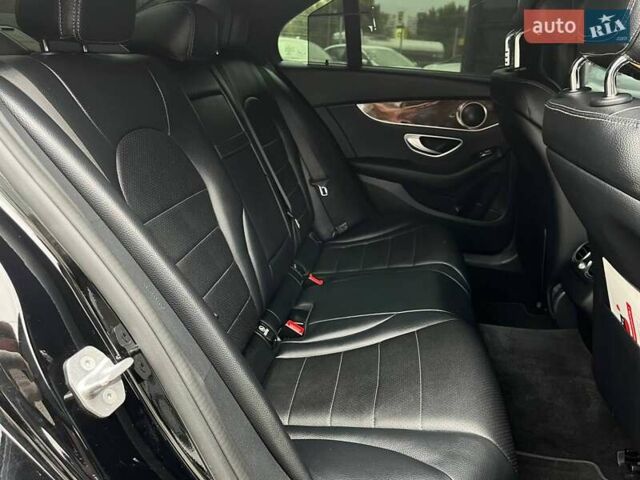 Черный Мерседес Ц-Класс, объемом двигателя 1.99 л и пробегом 119 тыс. км за 22490 $, фото 11 на Automoto.ua