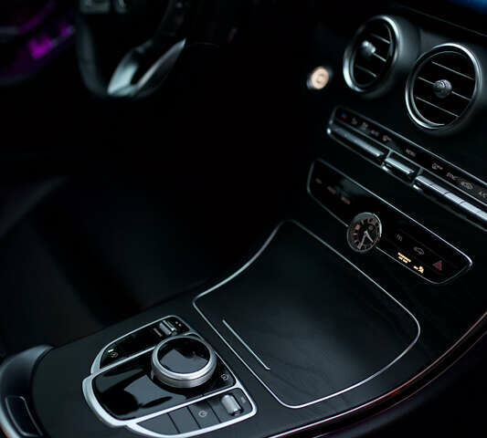 Чорний Мерседес Ц-Клас, об'ємом двигуна 1.99 л та пробігом 86 тис. км за 31500 $, фото 39 на Automoto.ua