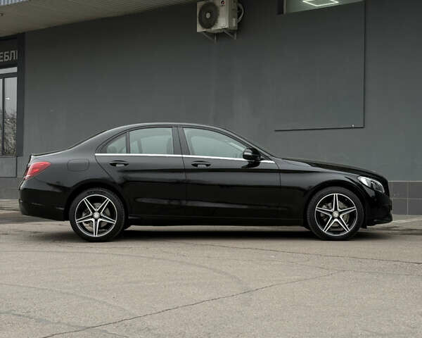 Черный Мерседес Ц-Класс, объемом двигателя 1.6 л и пробегом 46 тыс. км за 21000 $, фото 12 на Automoto.ua