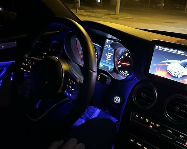 Чорний Мерседес Ц-Клас, об'ємом двигуна 1.5 л та пробігом 34 тис. км за 41000 $, фото 7 на Automoto.ua