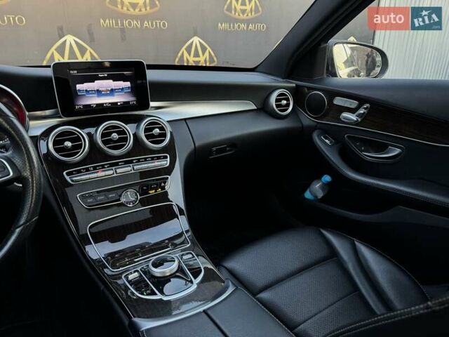 Чорний Мерседес Ц-Клас, об'ємом двигуна 2 л та пробігом 89 тис. км за 22200 $, фото 18 на Automoto.ua