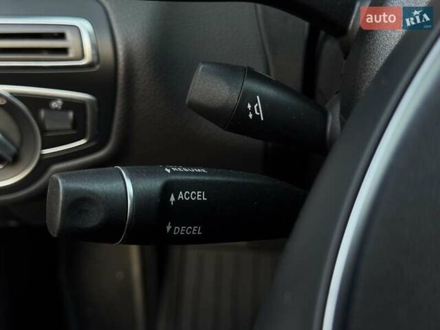 Чорний Мерседес Ц-Клас, об'ємом двигуна 2 л та пробігом 89 тис. км за 22200 $, фото 22 на Automoto.ua