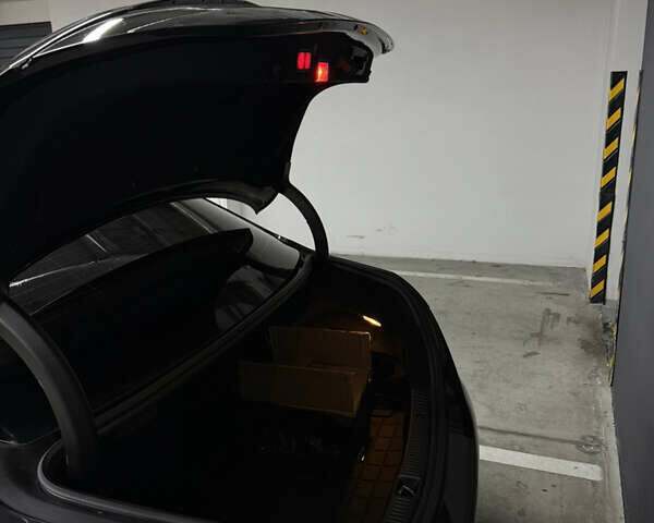 Чорний Мерседес Ц-Клас, об'ємом двигуна 1.99 л та пробігом 99 тис. км за 28200 $, фото 4 на Automoto.ua