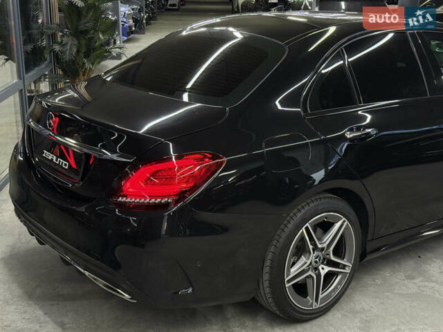 Черный Мерседес Ц-Класс, объемом двигателя 1.99 л и пробегом 41 тыс. км за 29900 $, фото 15 на Automoto.ua