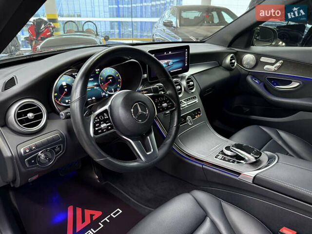 Черный Мерседес Ц-Класс, объемом двигателя 1.99 л и пробегом 41 тыс. км за 29900 $, фото 19 на Automoto.ua