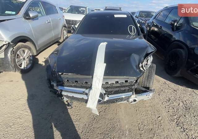 Черный Мерседес Ц-Класс, объемом двигателя 1.99 л и пробегом 85 тыс. км за 10999 $, фото 3 на Automoto.ua