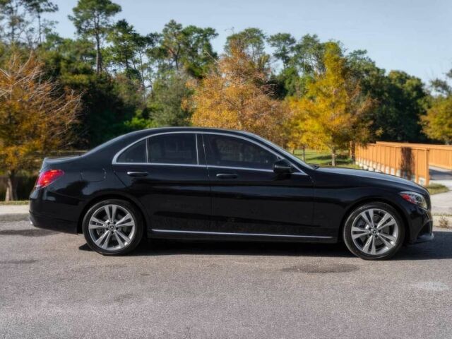 Черный Мерседес Ц-Класс, объемом двигателя 2 л и пробегом 42 тыс. км за 13000 $, фото 3 на Automoto.ua