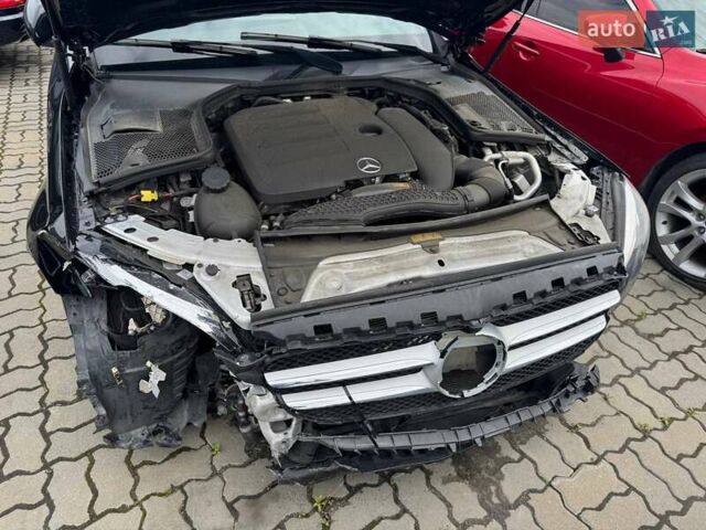 Чорний Мерседес Ц-Клас, об'ємом двигуна 2 л та пробігом 80 тис. км за 15300 $, фото 12 на Automoto.ua