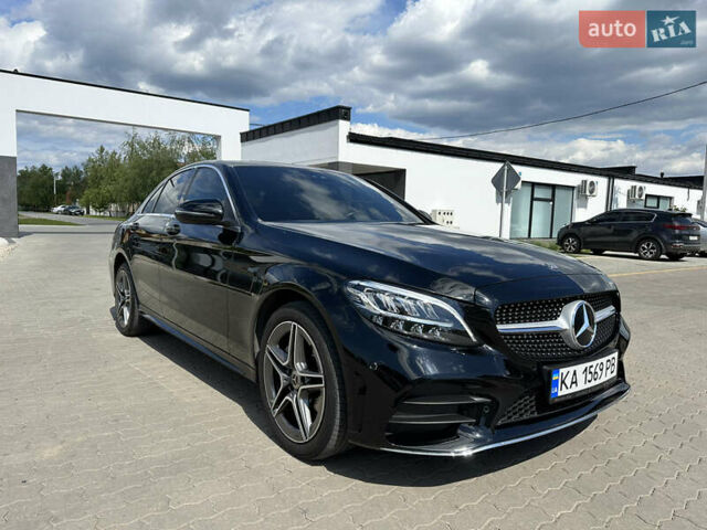 Черный Мерседес Ц-Класс, объемом двигателя 1.5 л и пробегом 54 тыс. км за 30000 $, фото 2 на Automoto.ua