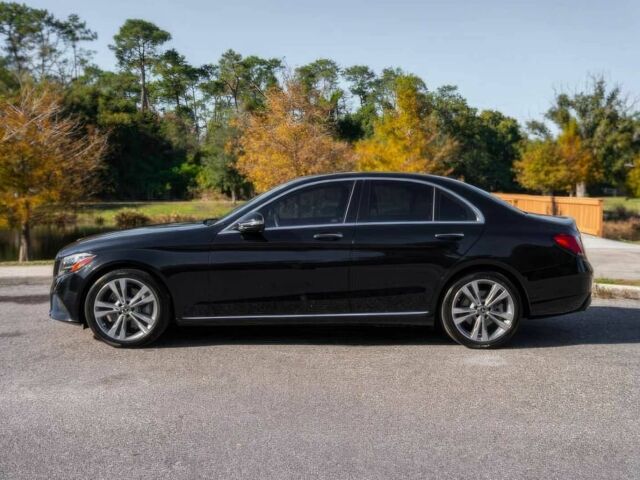 Черный Мерседес Ц-Класс, объемом двигателя 2 л и пробегом 42 тыс. км за 13000 $, фото 4 на Automoto.ua