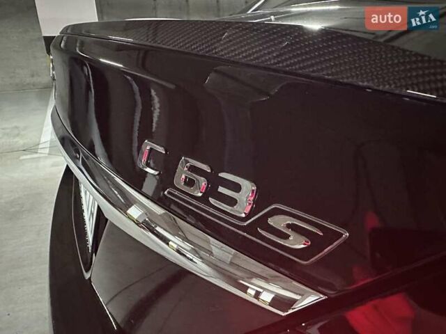 Чорний Мерседес Ц-Клас, об'ємом двигуна 3.98 л та пробігом 19 тис. км за 59500 $, фото 17 на Automoto.ua