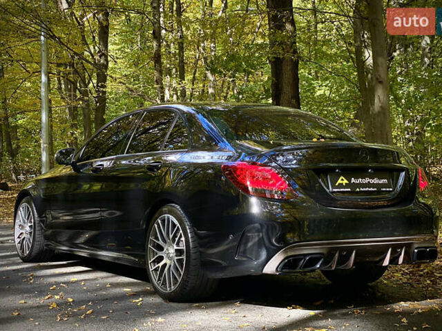 Черный Мерседес Ц-Класс, объемом двигателя 3.98 л и пробегом 63 тыс. км за 46990 $, фото 2 на Automoto.ua