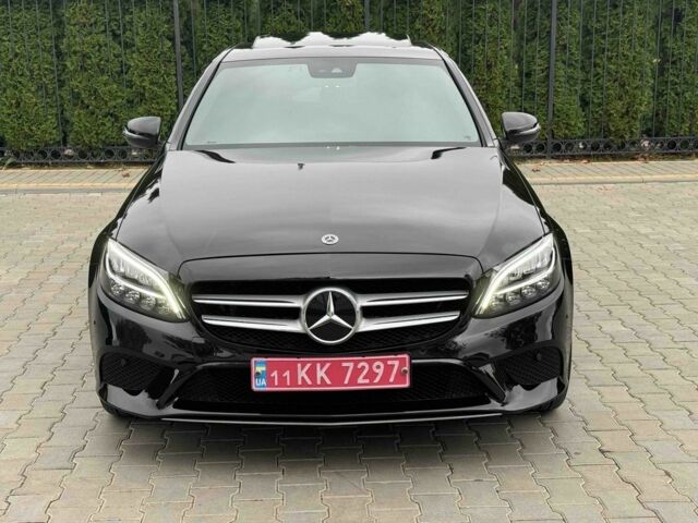 Черный Мерседес Ц-Класс, объемом двигателя 2.2 л и пробегом 75 тыс. км за 29500 $, фото 6 на Automoto.ua