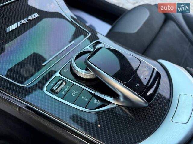 Чорний Мерседес Ц-Клас, об'ємом двигуна 4 л та пробігом 55 тис. км за 49999 $, фото 32 на Automoto.ua