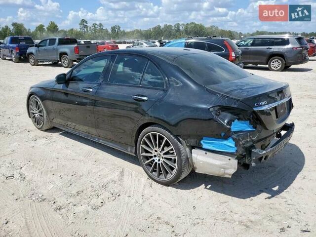 Черный Мерседес Ц-Класс, объемом двигателя 2 л и пробегом 61 тыс. км за 6000 $, фото 1 на Automoto.ua