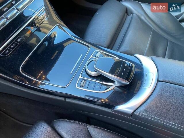 Чорний Мерседес Ц-Клас, об'ємом двигуна 1.6 л та пробігом 118 тис. км за 29000 $, фото 17 на Automoto.ua