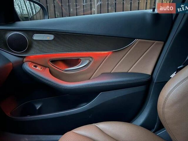 Чорний Мерседес Ц-Клас, об'ємом двигуна 1.6 л та пробігом 19 тис. км за 32000 $, фото 6 на Automoto.ua