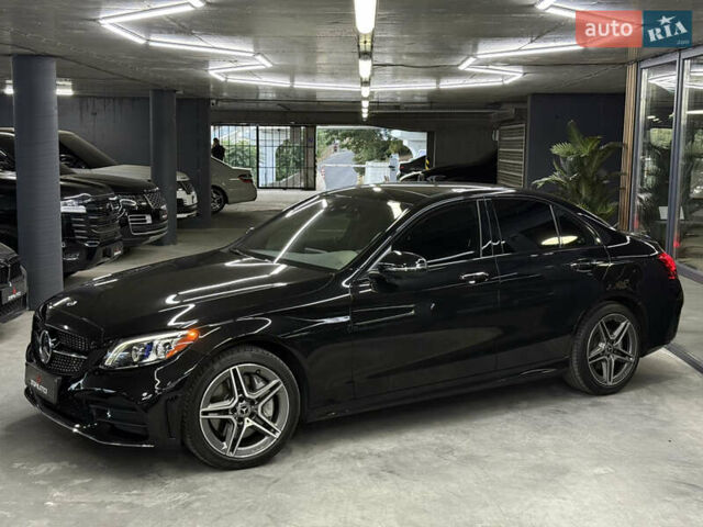 Черный Мерседес Ц-Класс, объемом двигателя 1.99 л и пробегом 41 тыс. км за 29900 $, фото 5 на Automoto.ua