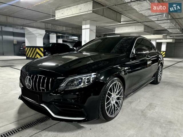 Чорний Мерседес Ц-Клас, об'ємом двигуна 3.98 л та пробігом 19 тис. км за 59500 $, фото 1 на Automoto.ua
