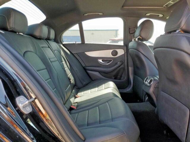 Чорний Мерседес Ц-Клас, об'ємом двигуна 0 л та пробігом 45 тис. км за 4500 $, фото 9 на Automoto.ua