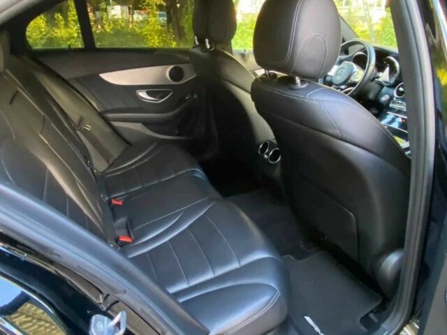 Черный Мерседес Ц-Класс, объемом двигателя 1.6 л и пробегом 89 тыс. км за 19500 $, фото 14 на Automoto.ua