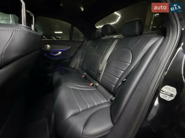 Черный Мерседес Ц-Класс, объемом двигателя 1.99 л и пробегом 41 тыс. км за 29900 $, фото 21 на Automoto.ua