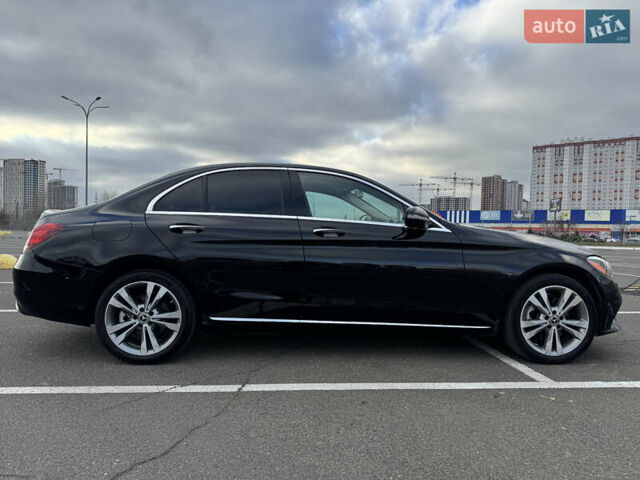 Черный Мерседес Ц-Класс, объемом двигателя 1.99 л и пробегом 68 тыс. км за 29900 $, фото 8 на Automoto.ua