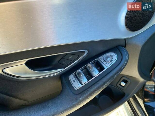 Чорний Мерседес Ц-Клас, об'ємом двигуна 1.6 л та пробігом 118 тис. км за 29000 $, фото 11 на Automoto.ua