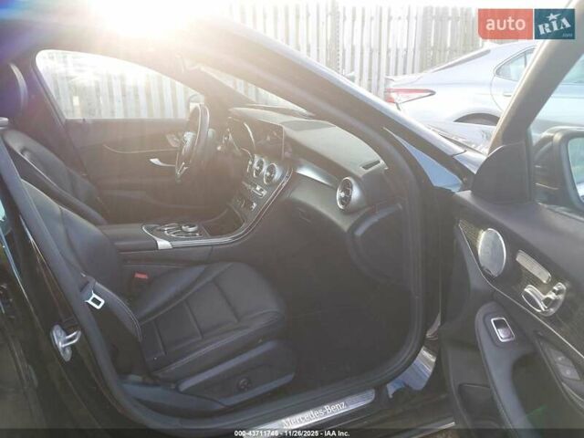 Черный Мерседес Ц-Класс, объемом двигателя 2 л и пробегом 166 тыс. км за 16000 $, фото 12 на Automoto.ua