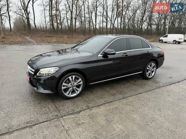 Черный Мерседес Ц-Класс, объемом двигателя 1.95 л и пробегом 70 тыс. км за 33500 $, фото 7 на Automoto.ua