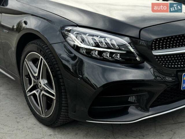 Черный Мерседес Ц-Класс, объемом двигателя 1.99 л и пробегом 48 тыс. км за 35000 $, фото 21 на Automoto.ua