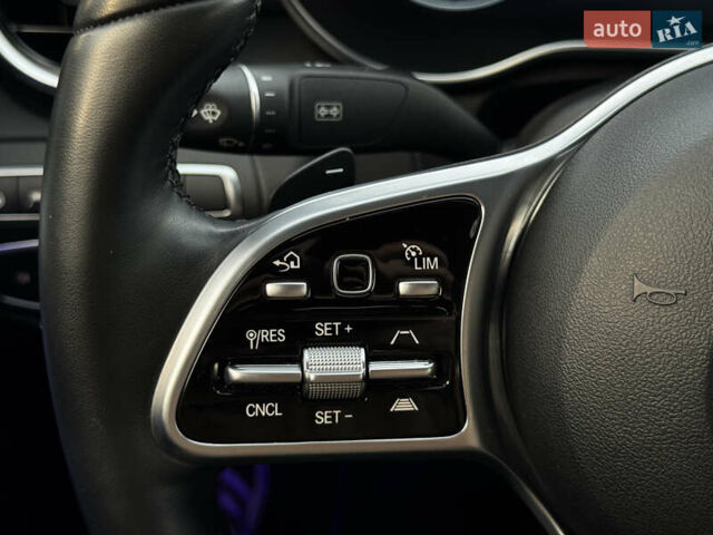 Черный Мерседес Ц-Класс, объемом двигателя 1.99 л и пробегом 48 тыс. км за 35000 $, фото 53 на Automoto.ua