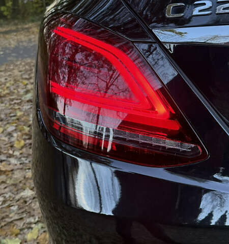 Черный Мерседес Ц-Класс, объемом двигателя 1.95 л и пробегом 67 тыс. км за 32800 $, фото 12 на Automoto.ua