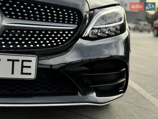 Черный Мерседес Ц-Класс, объемом двигателя 1.99 л и пробегом 48 тыс. км за 35000 $, фото 25 на Automoto.ua