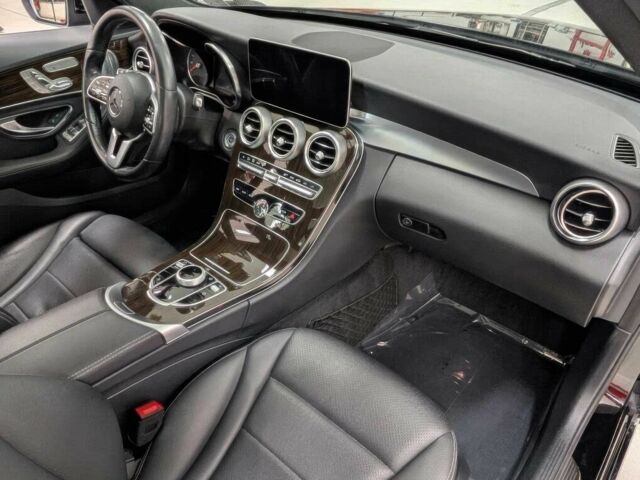 Черный Мерседес Ц-Класс, объемом двигателя 2 л и пробегом 32 тыс. км за 8300 $, фото 8 на Automoto.ua